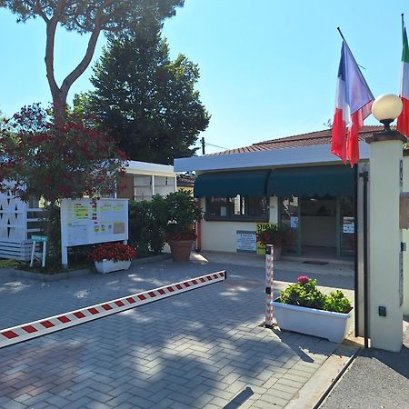 Camping Parco Vacanza Partaccia 2 Marina di Massa Exterior foto